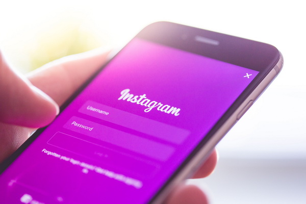 Instagram убрал возможность следить за лайками и подписками друзей