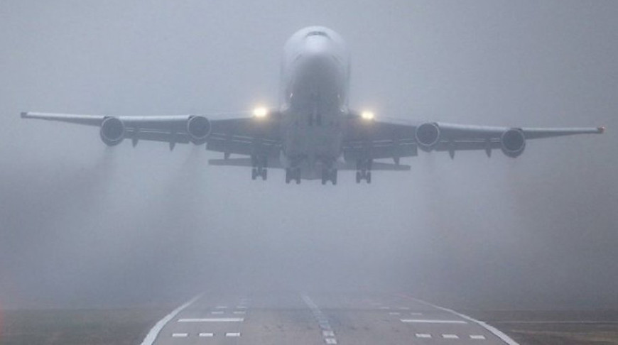 Около сотни рейсов задержали в аэропортах Москвы из-за тумана