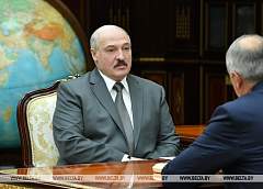 Александр Лукашенко принял с докладом Сергея Румаса