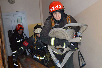 Новогрудские спасатели ликвидировали условный пожар в больнице