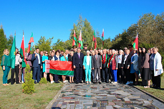 На Куровичской горе прошел митинг «Беларусь единая»