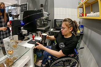 В Беларуси трудоустроены более 66 тысяч людей с инвалидностью