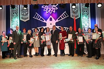 Слава вам, люди труда! Награды и поздравления принимали лучшие труженики агропромышленного комплекса Новогрудчины