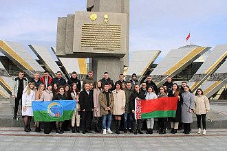 В День Конституции молодые работники АПК со всей области посетили музей истории Великой Отечественной войны и Дом правительства