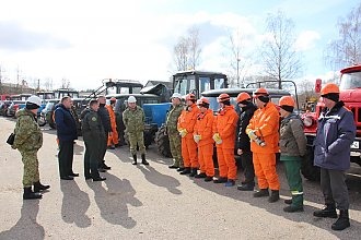 Смотр готовности к пожароопасному сезону лесопожарных команд и бригад состоялся на базе Новогрудского лесхоза