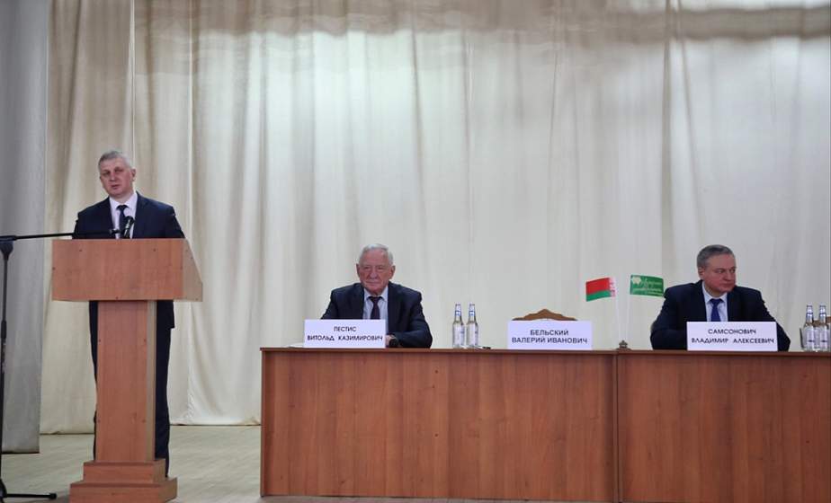 Помощник Президента Валерий Бельский провел личный прием граждан в Гродненском аграрном университете и встретился с преподавателями и студентами