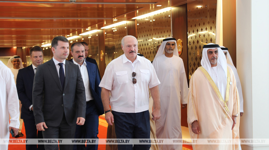 Начался визит Александра Лукашенко в ОАЭ (+видео)