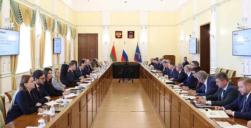 Роман Головченко: рассчитываем выйти на стратегическое решение по перевалке грузов через порты Мурманской области