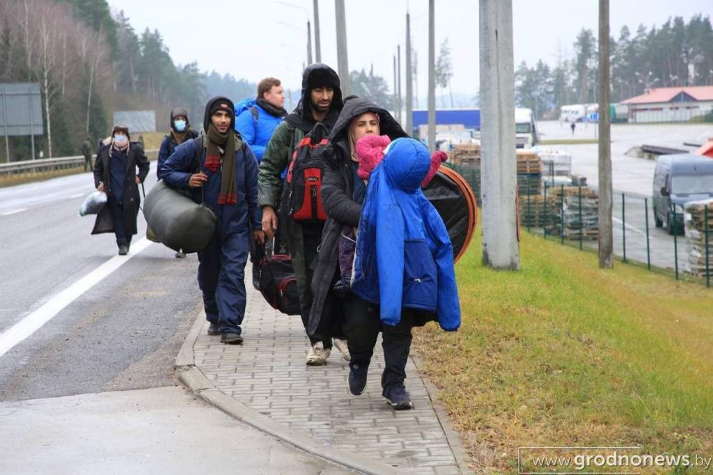 «Будем помогать, пока это необходимо». К оказанию гуманитарной помощи беженцам присоединились свыше 25 организаций и предприятий Гродненщины