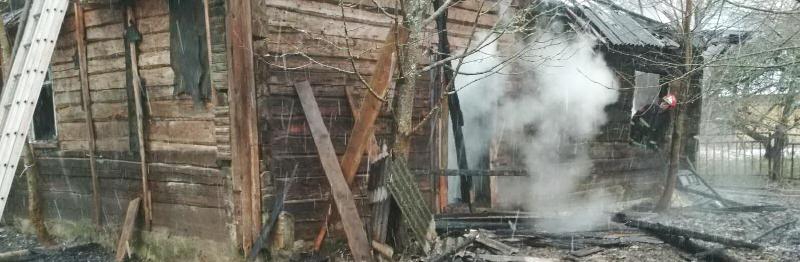 Возгорание нежилого дома в деревне Ловчицы