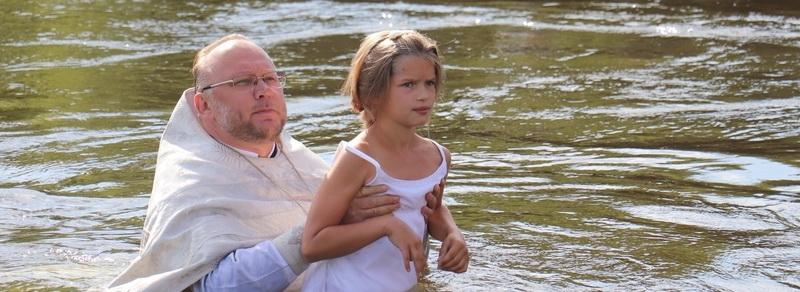 На реке Неман в четвертый раз прошло таинство крещения