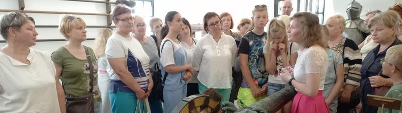 «Мир - Несвиж»: работники  Новогрудского дома-интерната изучают историю родного края