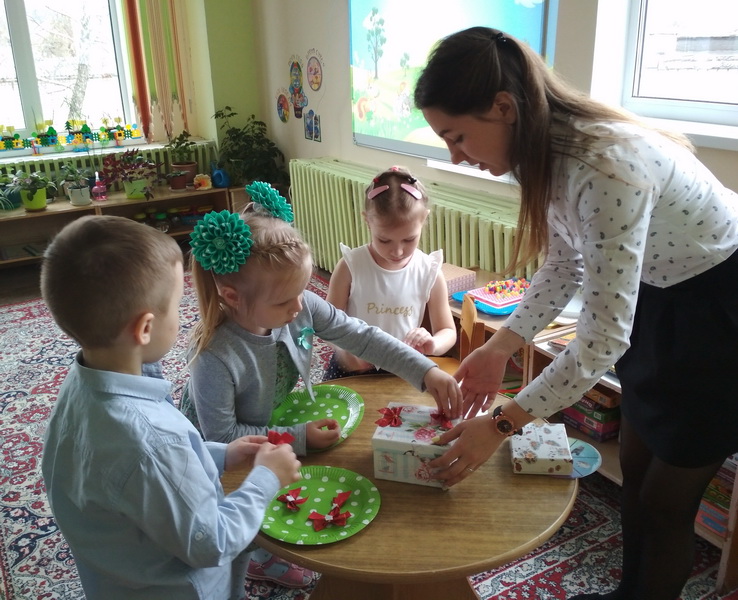 В яслях-саду №11 Новогрудка используют информационно-коммуникативные технологии на занятиях по экологическому воспитанию дошкольников