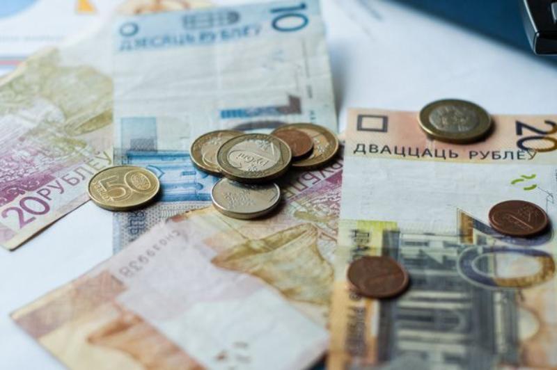 Матпомощь в Беларуси к отпуску в 2025 году: нюансы, которые стоит знать