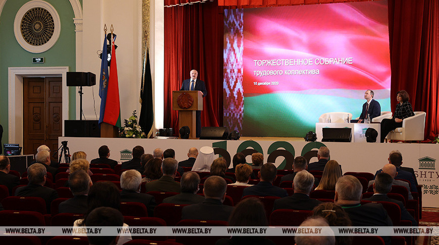 Александр Лукашенко: Беларусь переживает трудный период становления, и это связано со сменой поколений