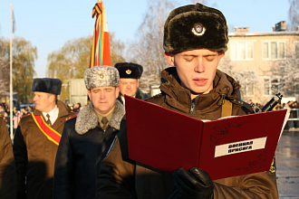 На базе 11 механизированной бригады состоялась торжественная церемония принятия военной присяги 