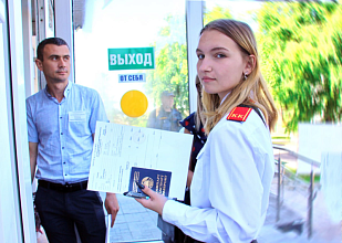 Выпускники Новогрудчины сегодня сдают свой первый централизованный экзамен