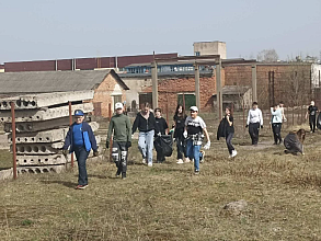 Учащиеся средней школы №7 приняли участие в волонтёрской акции «Мы за чистый город»
