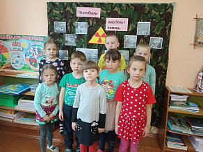 Чарнобыль – наш боль і памяць.  Выхаванцы спецыяльнай групы  Нягневіцкай сярэдняй школы ўшанавалі памяць ліквідатараў аварыі