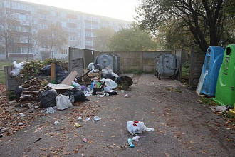 Не площадка, а… свалка! Что показал очередной рейд с «санстанцией»?