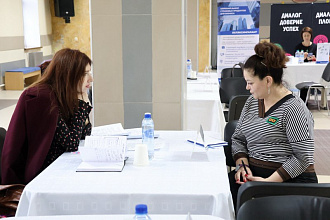 «Открытая приемная для бизнеса» работала в Новогрудке